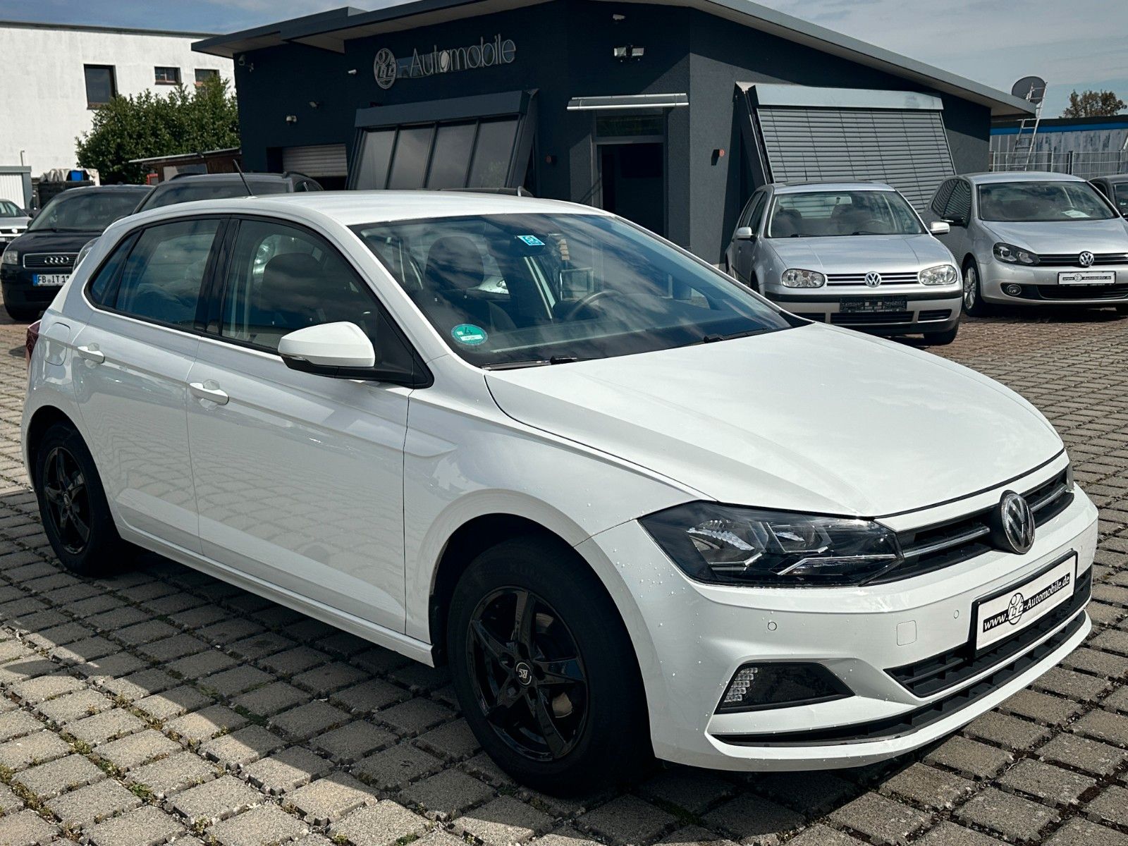 Volkswagen Volkswagen Polo VI Comfortline *EURO6*KLIMA*SITZHZ