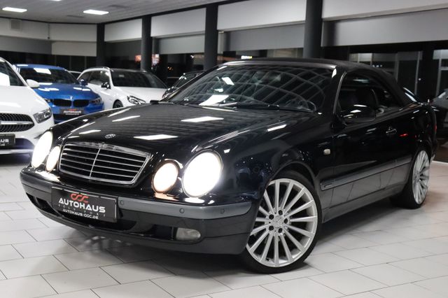 Mercedes-Benz CLK 320 ELEGANCE|PDC|SHZ|SPORT|CD