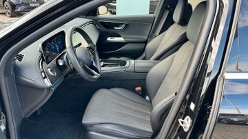 Mercedes E 200 - 11