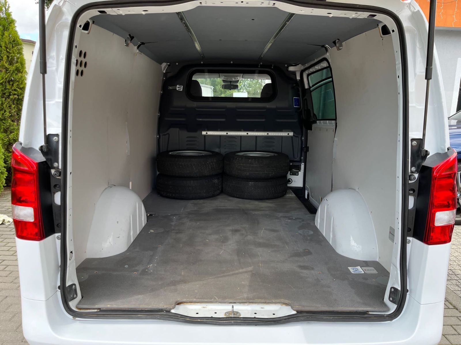 Mercedes-Benz Vito Kasten 116 CDI,  lang foto 18