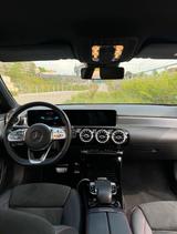 Mercedes-Benz A 250 Lim AMG-Line + Junge Sterne Garantie - Junge Gebrauchtwagen