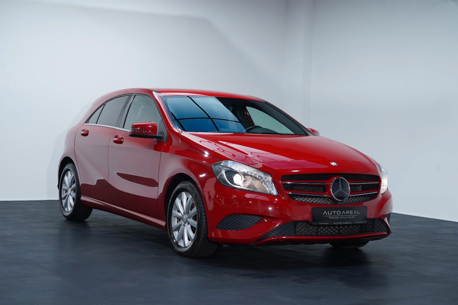 Mercedes-Benz A 180 BlueEFFICIENCY XEN/NAVI/SITZHEIZ/PDC