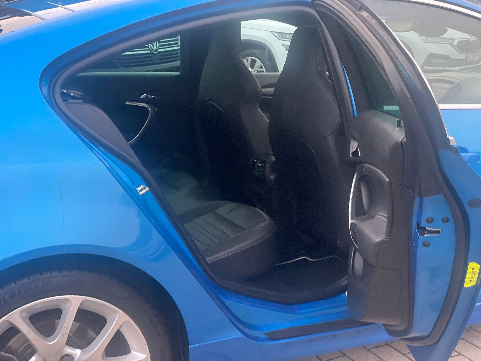 OPEL Insignia, 2012, Benzin, 325 PS