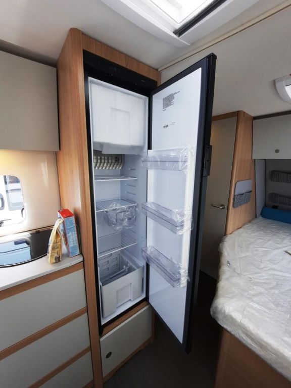 Fahrzeugabbildung Dethleffs Aero 470 FR Verfüg./Sparen Sie 4.862,- €