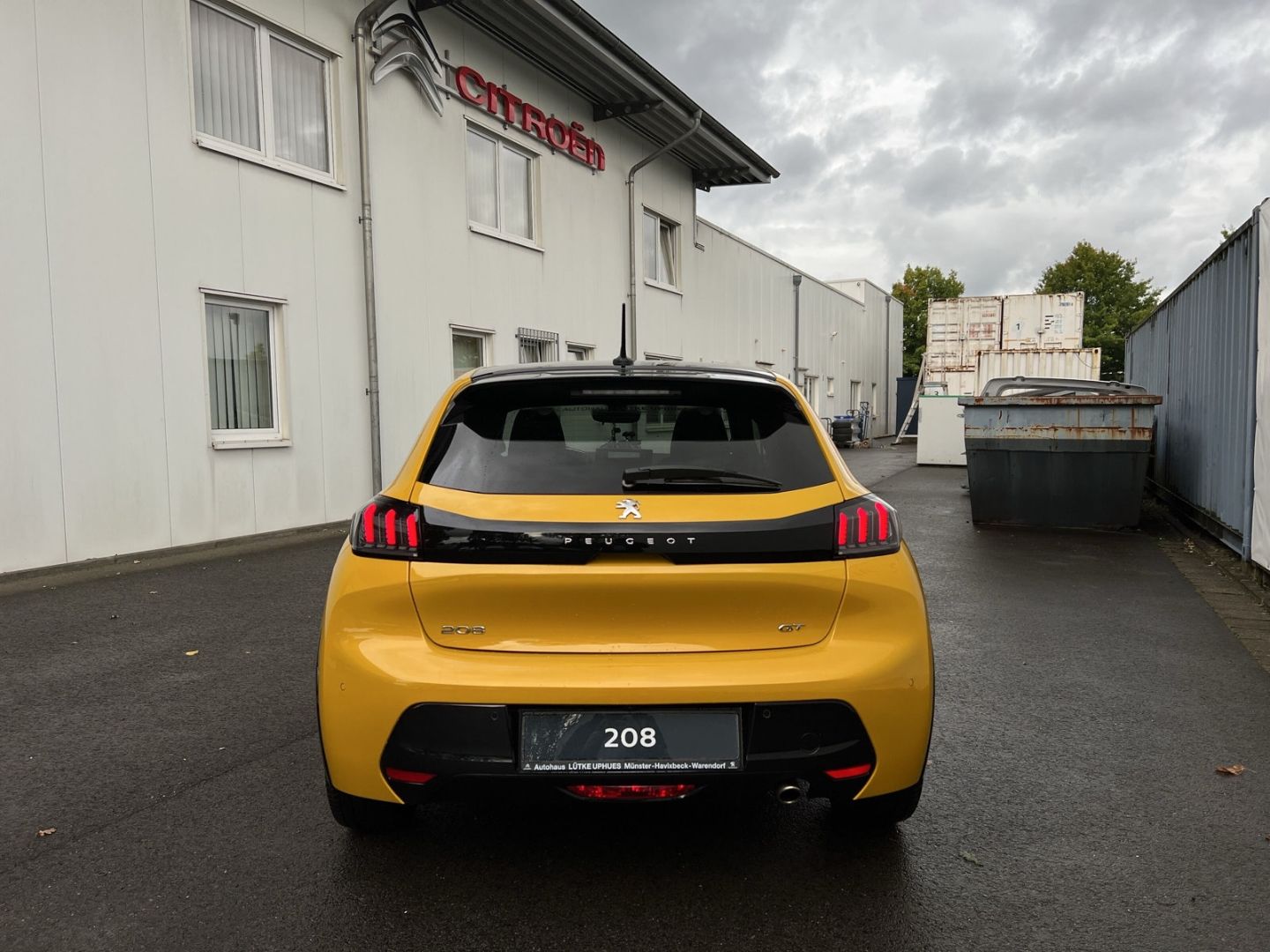 Fahrzeugabbildung Peugeot 208 GT 1.2 PureTech 100 Navi SHZ CarPlay