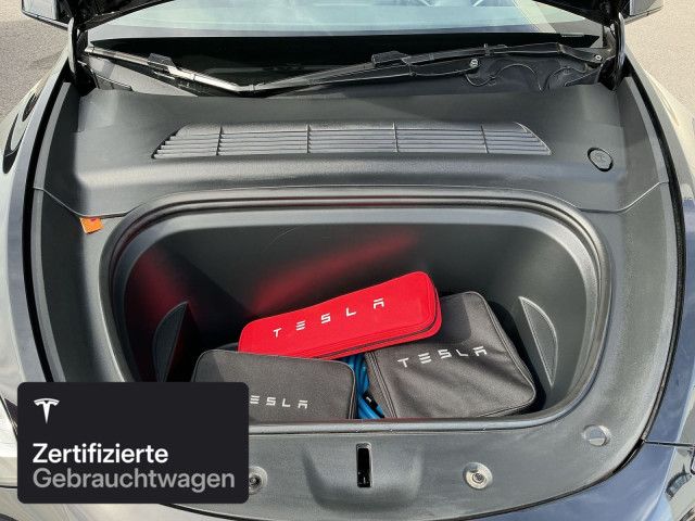 Tesla Model Y Long Range AWD foto 14