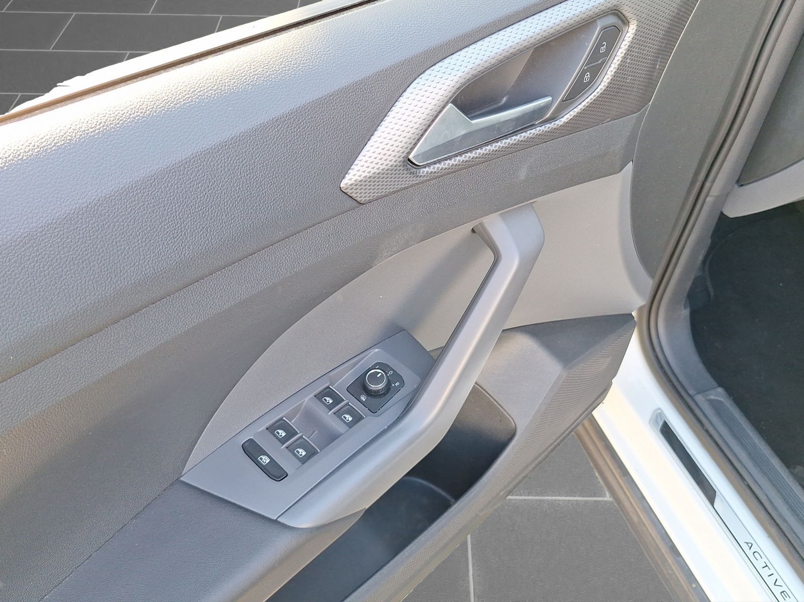 Volkswagen T-Cross - Bild 14