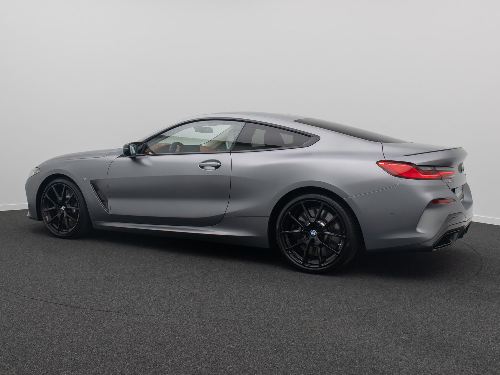 Fahrzeugabbildung BMW M850i xD Coup&eacute; B&W 360&deg;Laser DAB Individual Voll