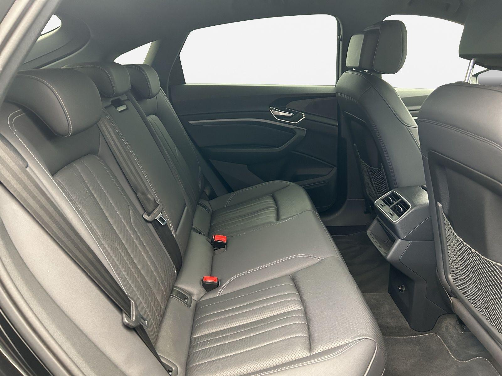 Audi Q8 Sportback e-tron Advanced 50 qu. *AHK*Parken*