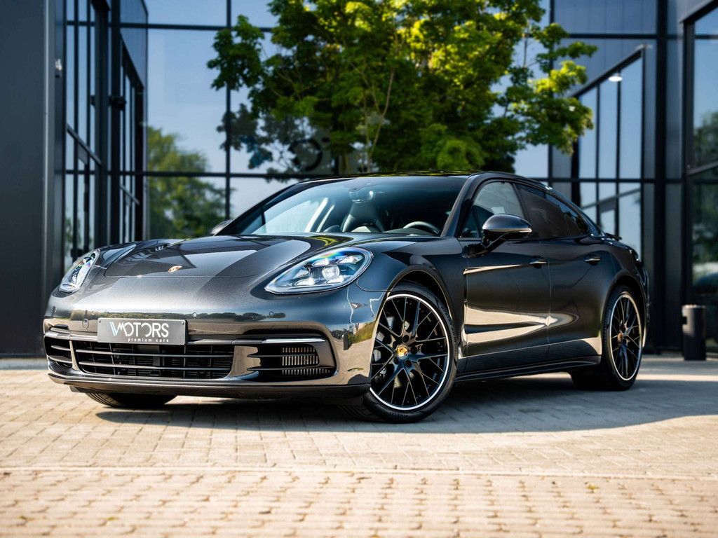 Image of Porsche Panamera