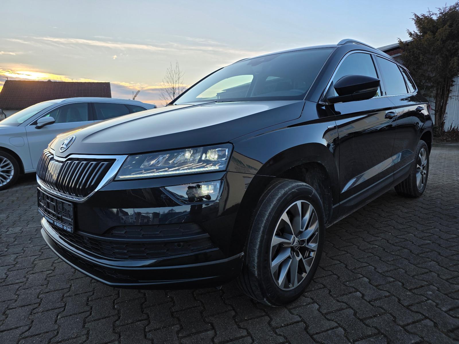 Skoda Karoq Clever 1.5TSI DSG vorb.AHK LED Nav PDC DAB