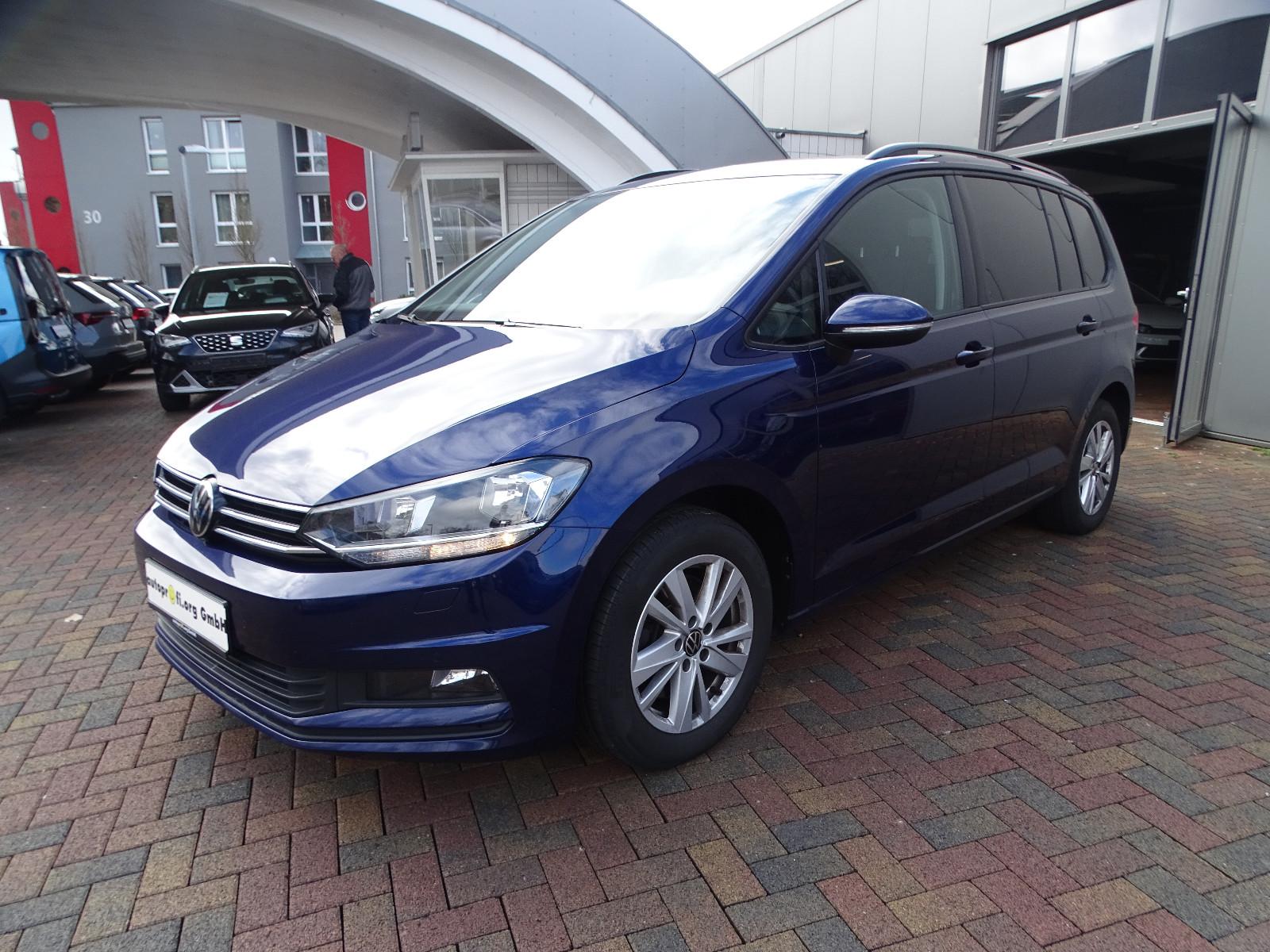 Volkswagen Touran 2.0 TDI/DSG "ACC/RFK/NAVI KLIMA"
