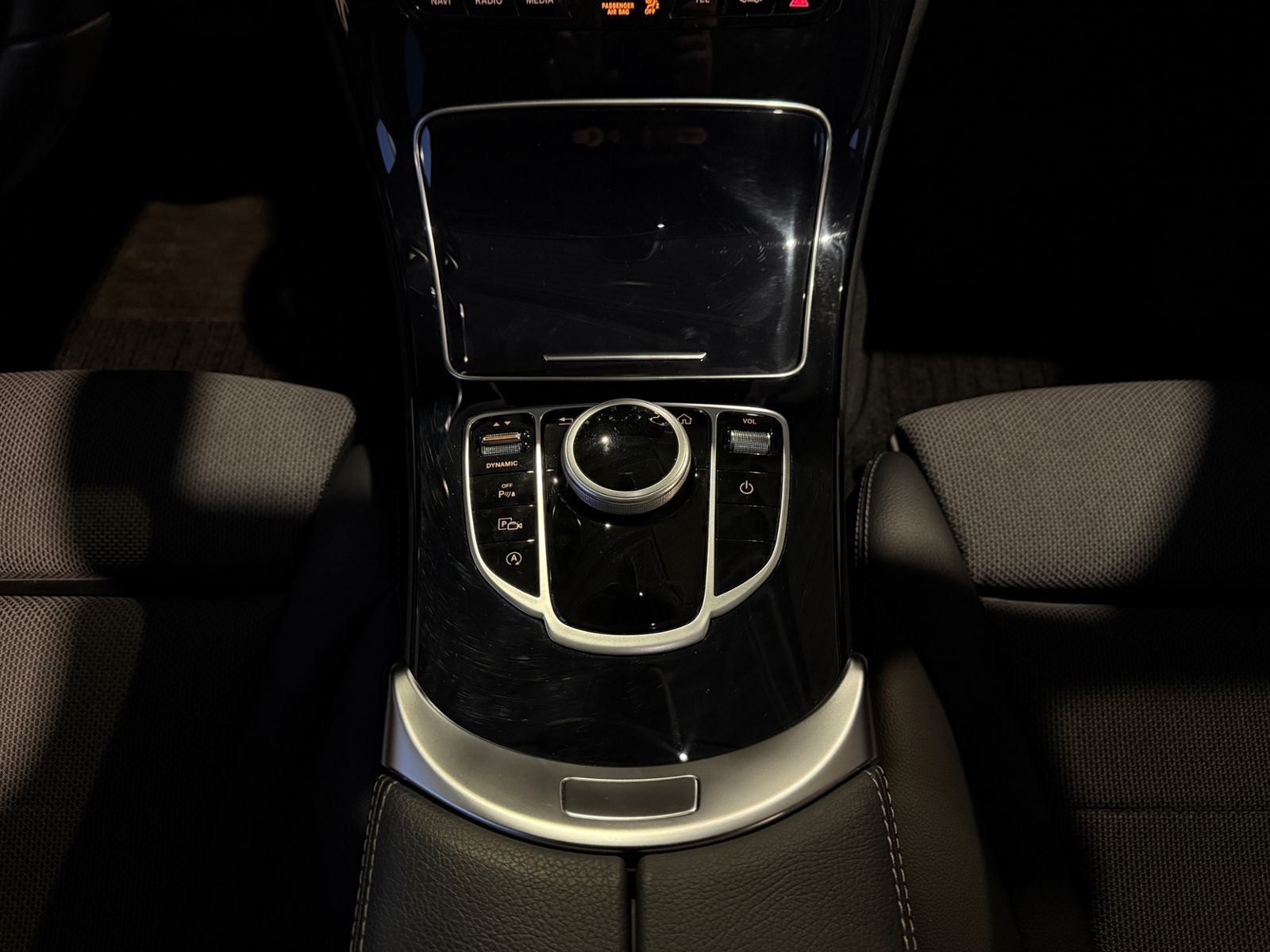 Fahrzeugabbildung Mercedes-Benz C 220d Avantgarde LED NAVI ALU