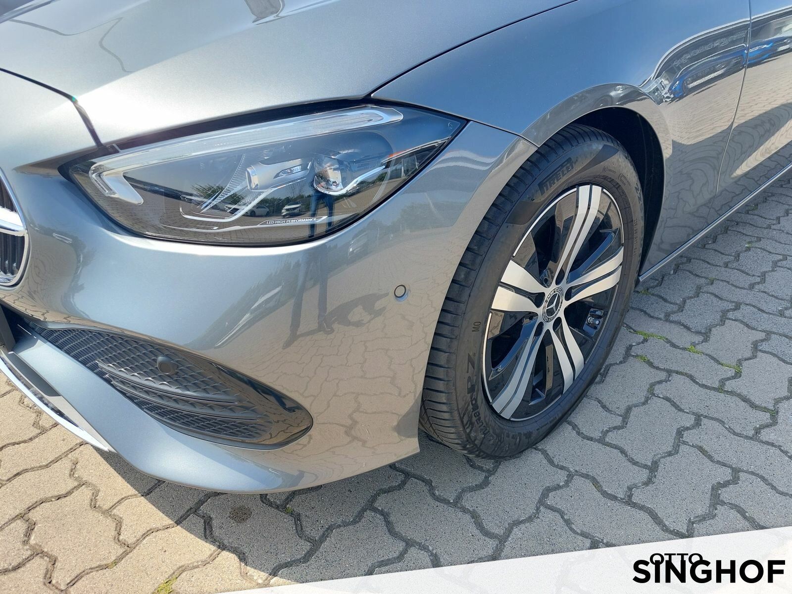 Fahrzeugabbildung Mercedes-Benz C 200 T Avantgarde +Rü Kam+LED+Ambiente+el.Heck+