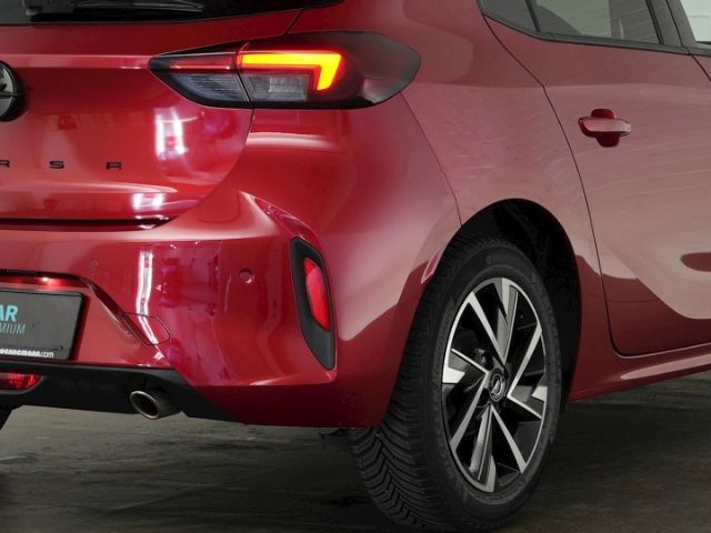 Corsa F FACELIFT YES+LED-LICHT+SITZHEIZUNG+LENKR