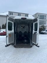 Fiat Ducato Maxi Krankenwagen mit Lift - Krankenwagen