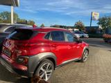 Hyundai Kona Style 1.6 TGDI DCT 4WD LED NAVI AHK 1.Hand - gebrauchte Hyundai KONA aus dem Jahr 2019