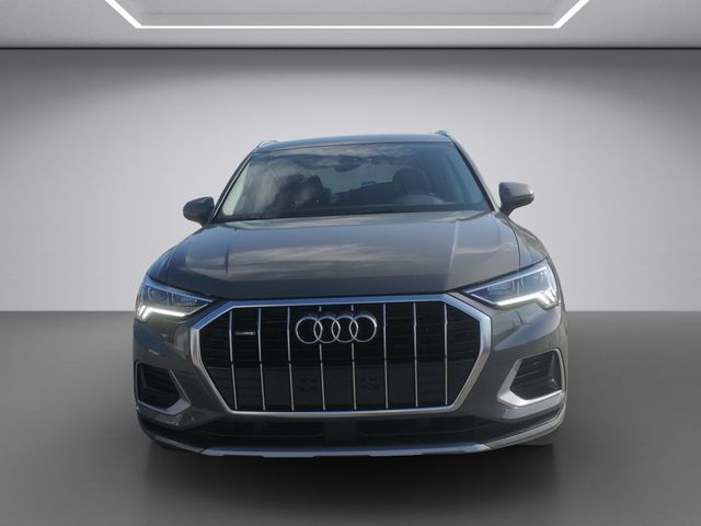 Q3 40 2.0TFSI quattro 140kW advanced, LED, Navig