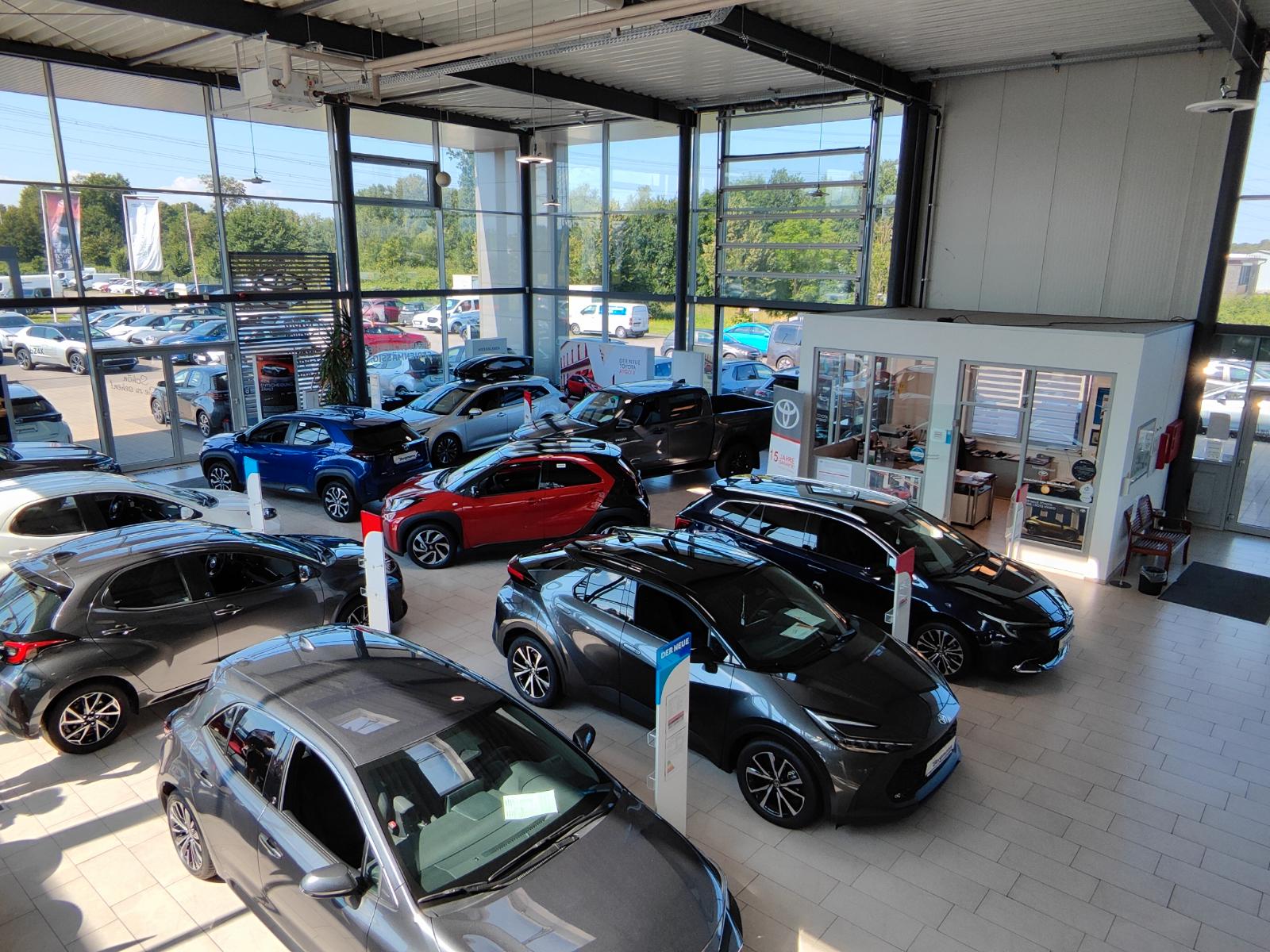 showroom-image-main
