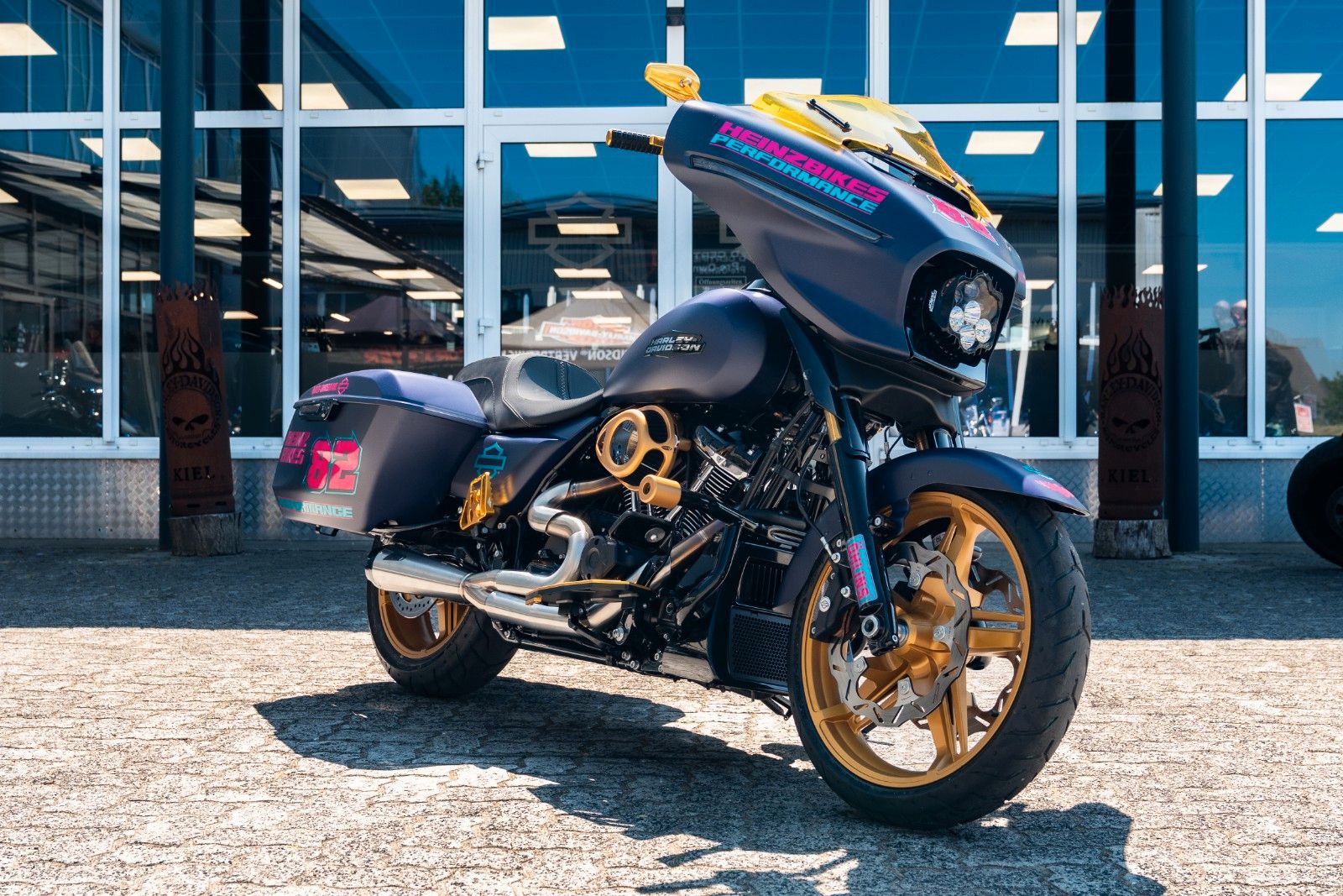 Fahrzeugabbildung Harley-Davidson Street Glide FLHX 117 x HeinzBikes MIAMI CALLING