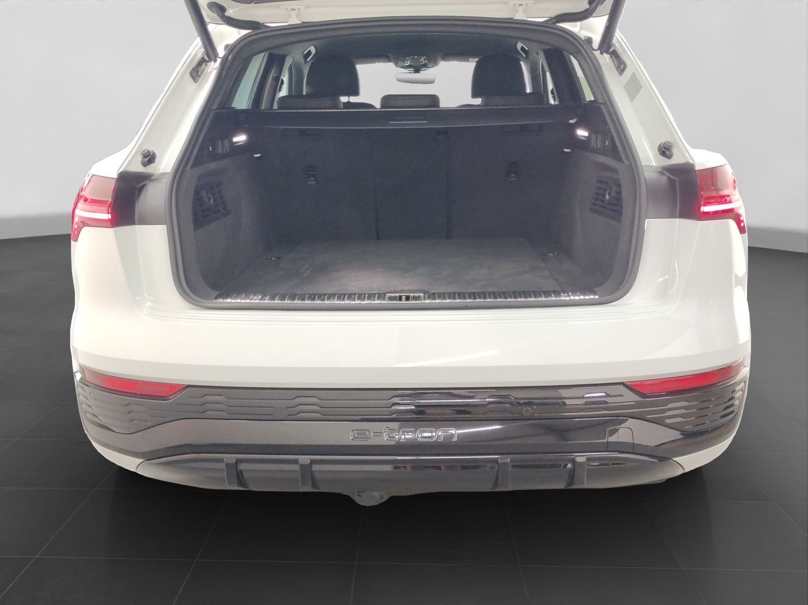 Audi Q8 e-tron - Bild 18