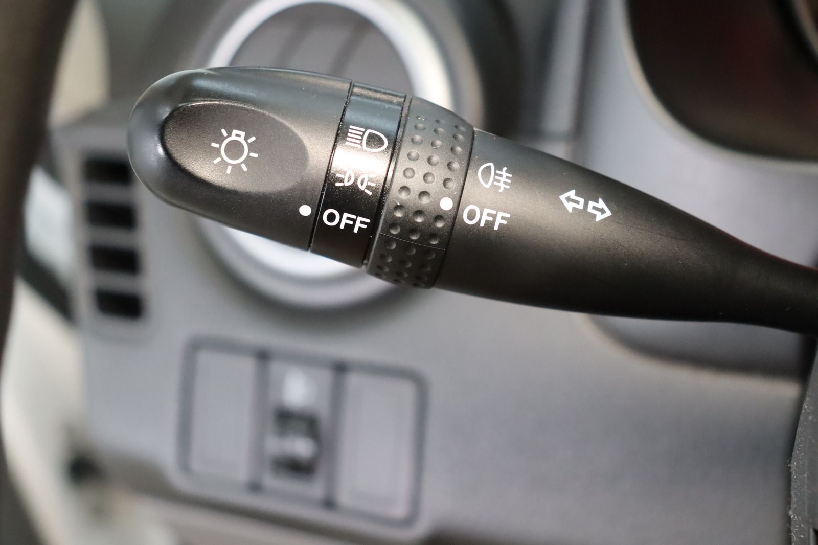 Fahrzeugabbildung Suzuki SX4 1.6 VVT * 1. Hand *HU/AU bis 11.2027 * Klima