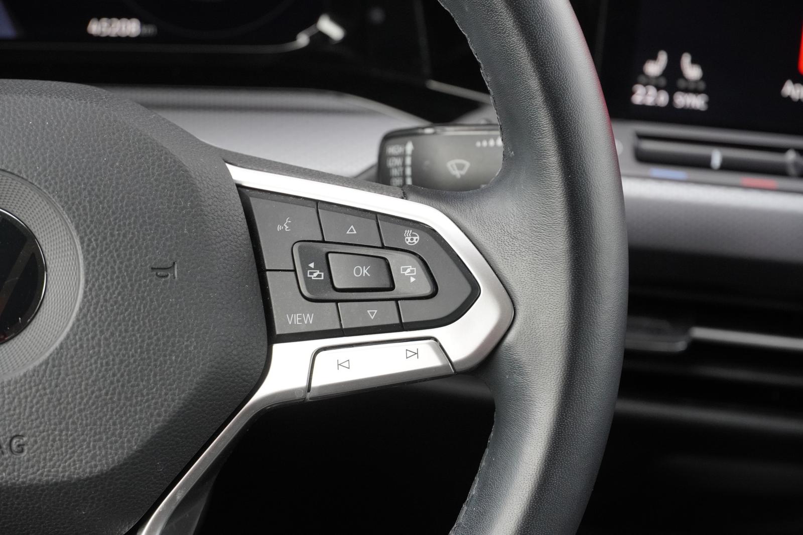 Volkswagen Golf VIII 1.5 TSI Active LED ACC Standheizung, миниатюра 24