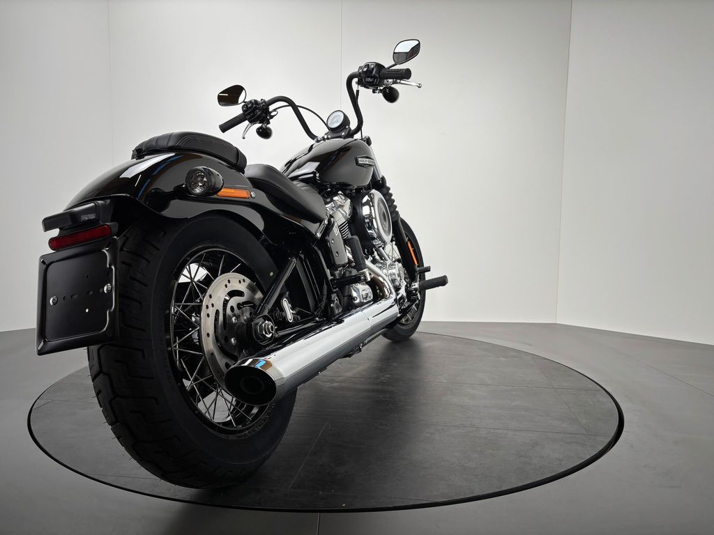Fahrzeugabbildung Harley-Davidson STREET BOB *NEUWERTIG *5HD