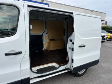 Renault Trafic - 8