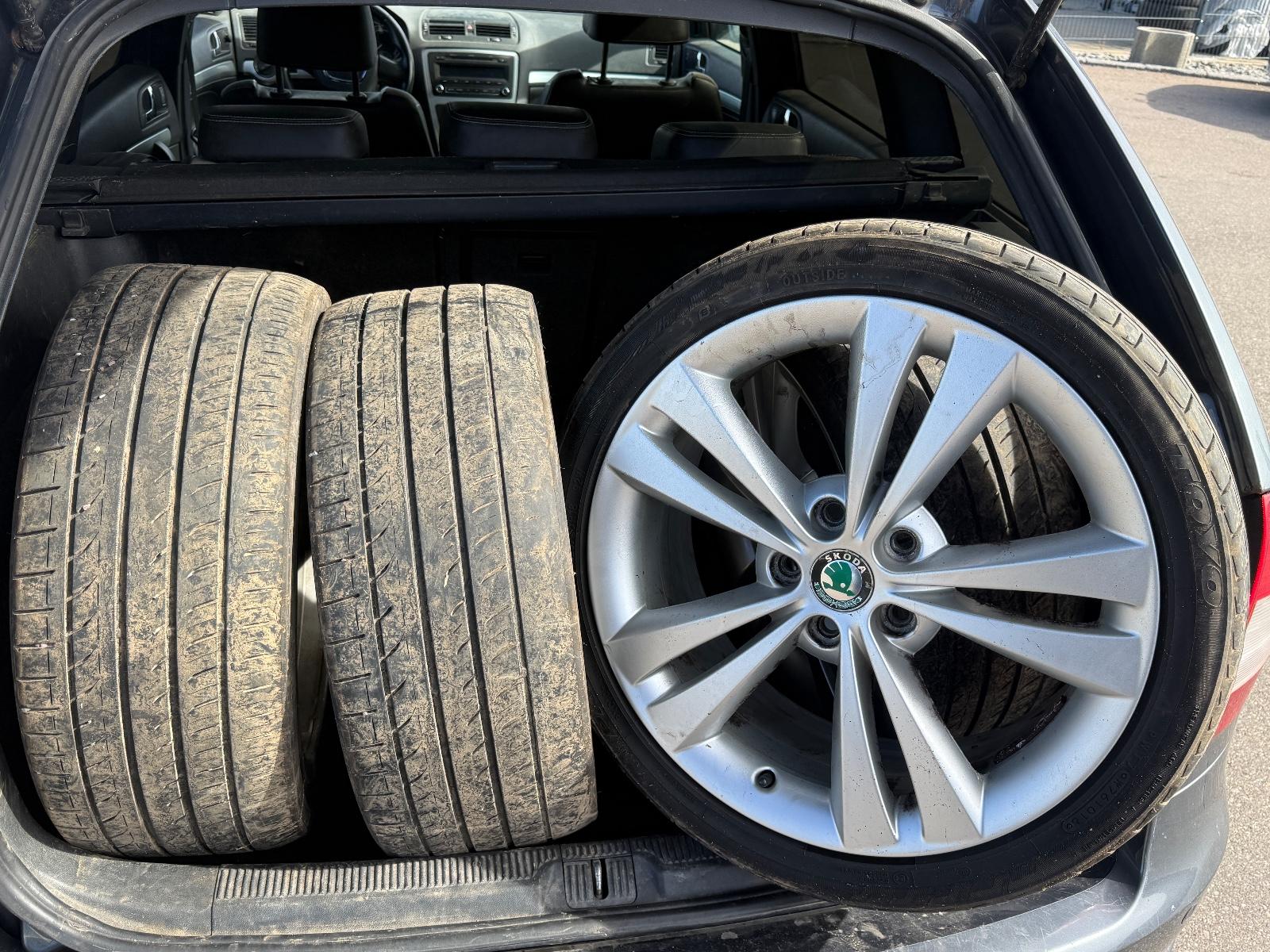 Skoda Octavia 2011 — photo 7