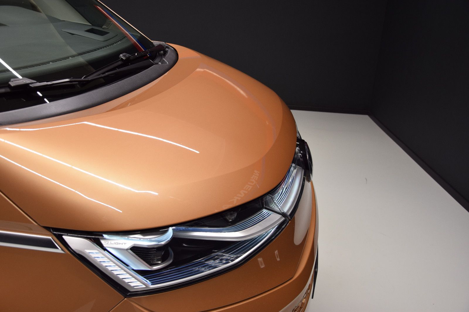 Fahrzeugabbildung Volkswagen T7 Multivan Style Lang Pano HuD h&k Memory AHK