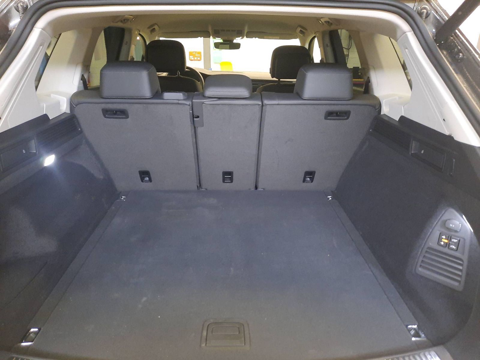 Volkswagen Touareg - Bild 6