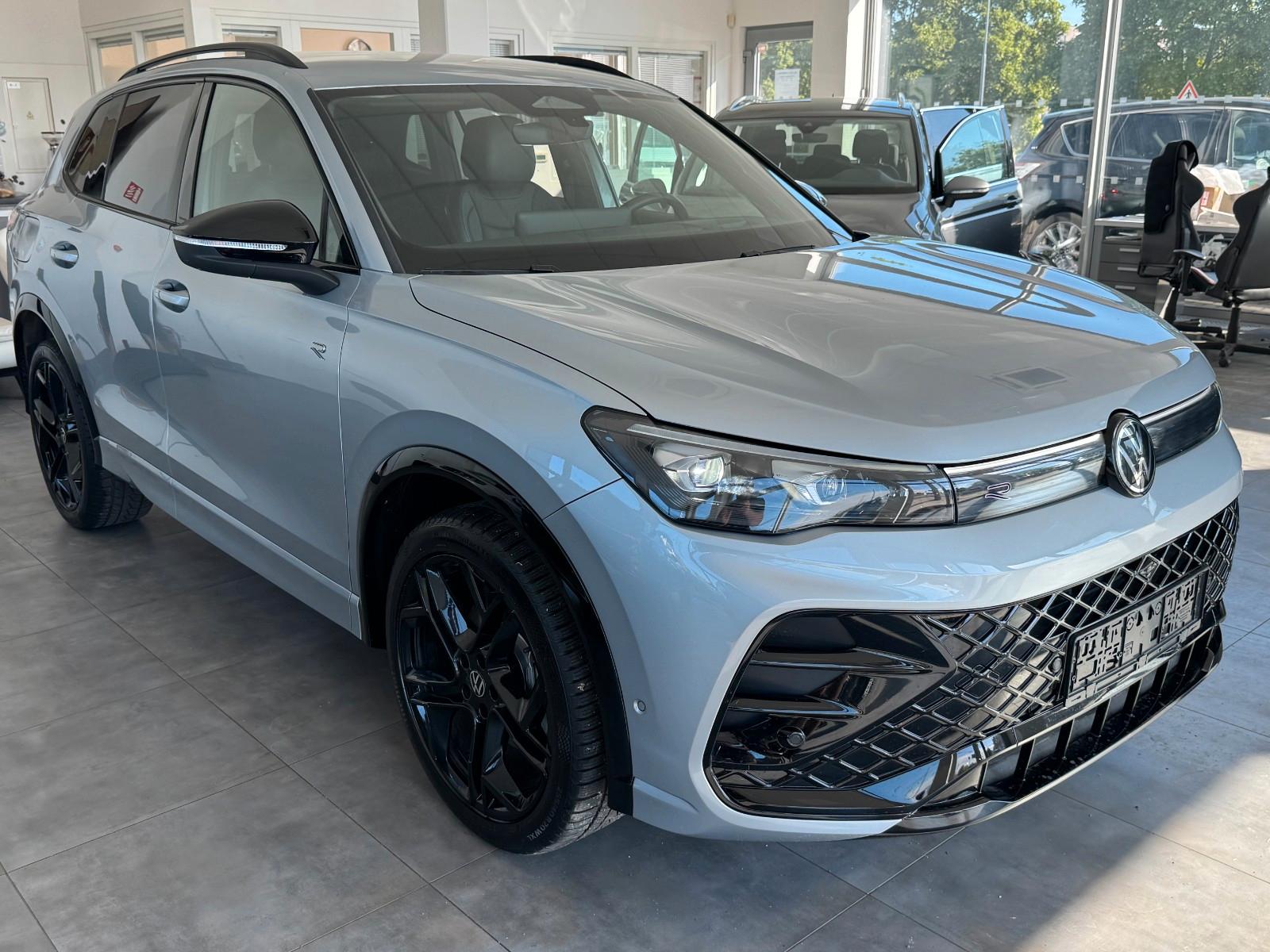 Volkswagen Tiguan 2.0TSI DSG 4M R-Line 195*ACC*AHK*360°*HUD