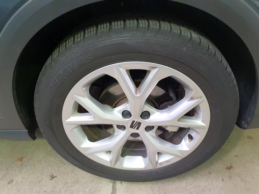 SEAT Arona FR-Line 1.5 TSI Klima*Tempo*Nav*PDC*RFK*SH