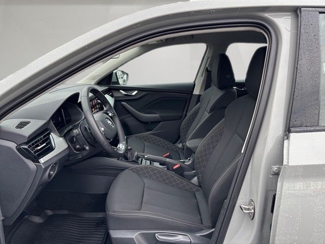 Fahrzeugabbildung SKODA Scala 1.5TSI DSG Selection +NAVI+RFK+SHZ+PDC+LED
