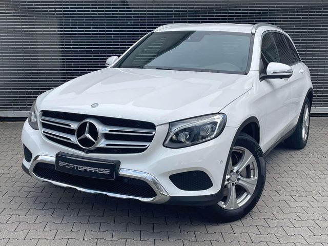 Mercedes-Benz GLC 220 d 4Matic LED Kamera 360  AHK Navi SHZ Ko