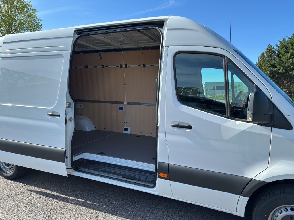 Fahrzeugabbildung Mercedes-Benz Sprinter 315 CDI Kasten PRO Hochdach Lang AHK