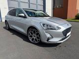Ford Focus MK4 Titanium Silber 125PS MEGA-Ausstattung - Ford: 12m P4