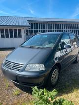 Volkswagen VW Sharan 1.9 TDI Standhz AHK 7Sitz alles ... - VW Sharan Gebrauchtwagen in Kiel