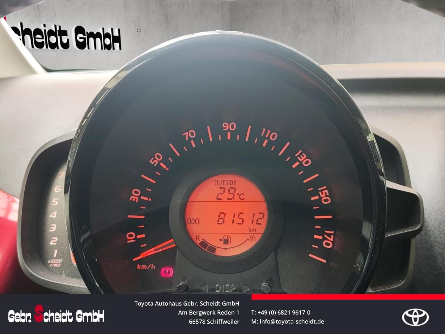 Toyota Aygo X-Pose Faltdach Rückfahrkamera Klimaanlage 