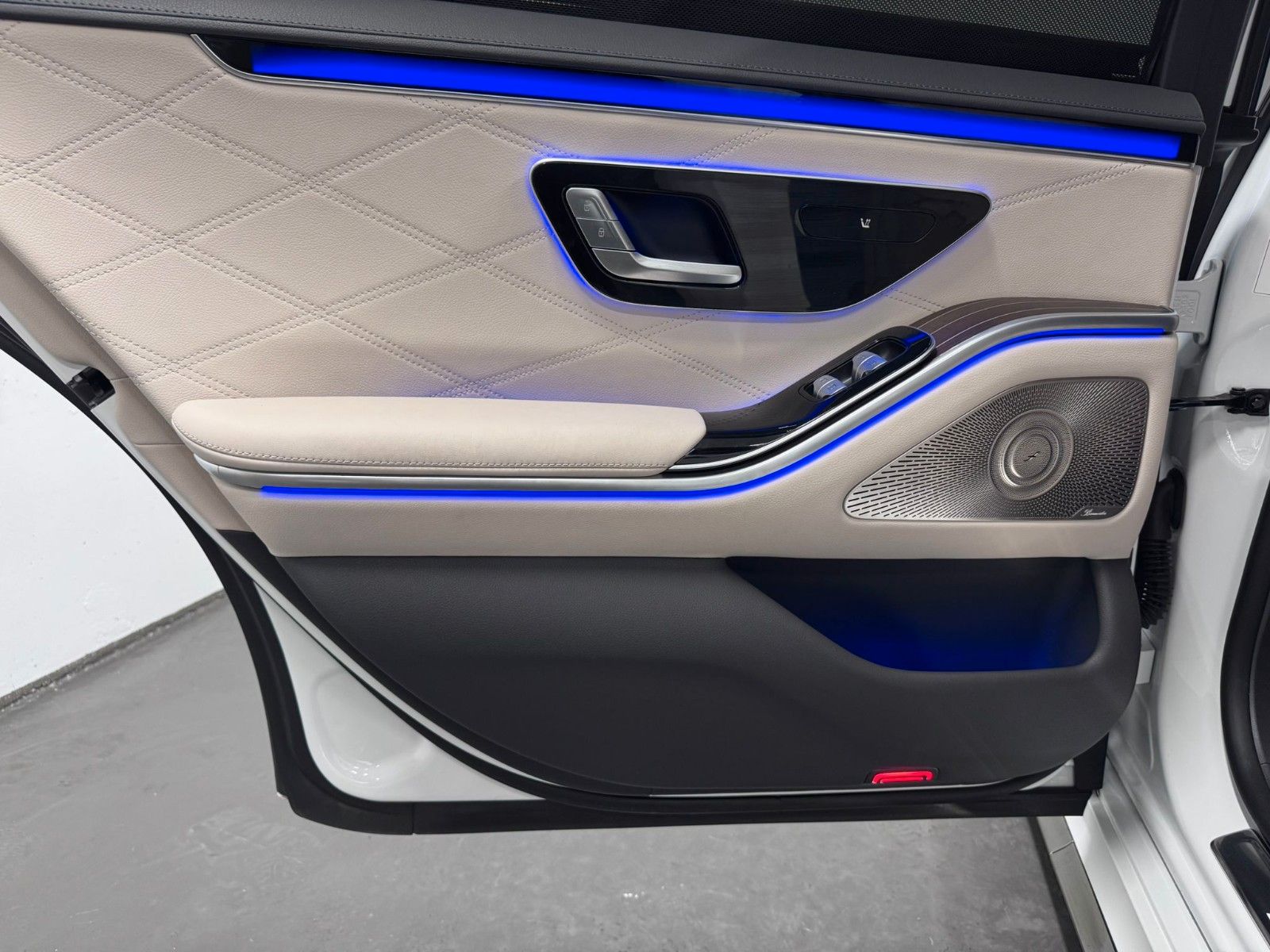 Fahrzeugabbildung Mercedes-Benz S 63 E Performance L *PANORAMA*MANUFAKTUR*
