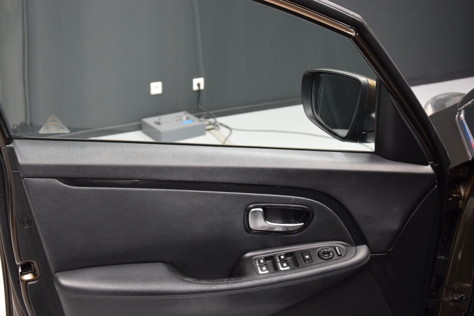 Fahrzeugabbildung Kia Carens Spirit Bi-Xenon Tempomat Kamera Sitzheiz.
