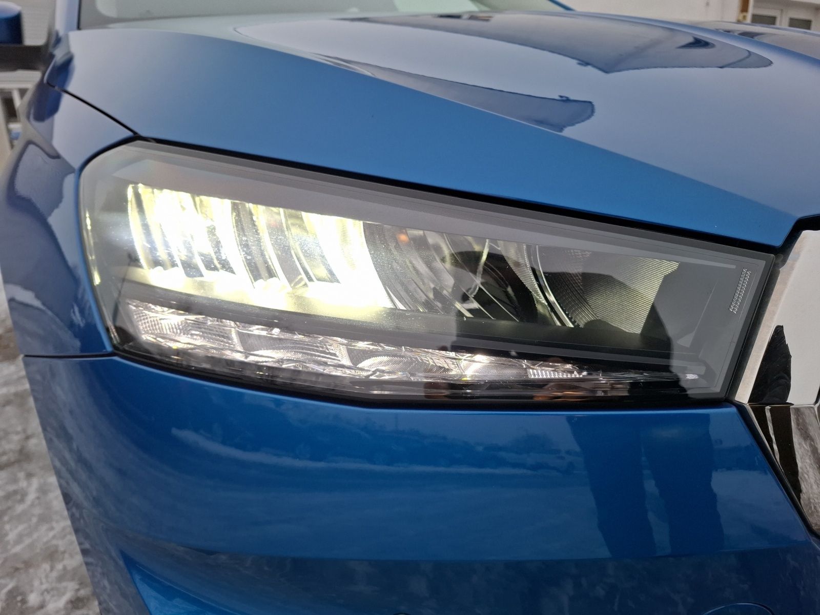 Fahrzeugabbildung SKODA Fabia TSI Ambition LED AID ACC PDC SH LM