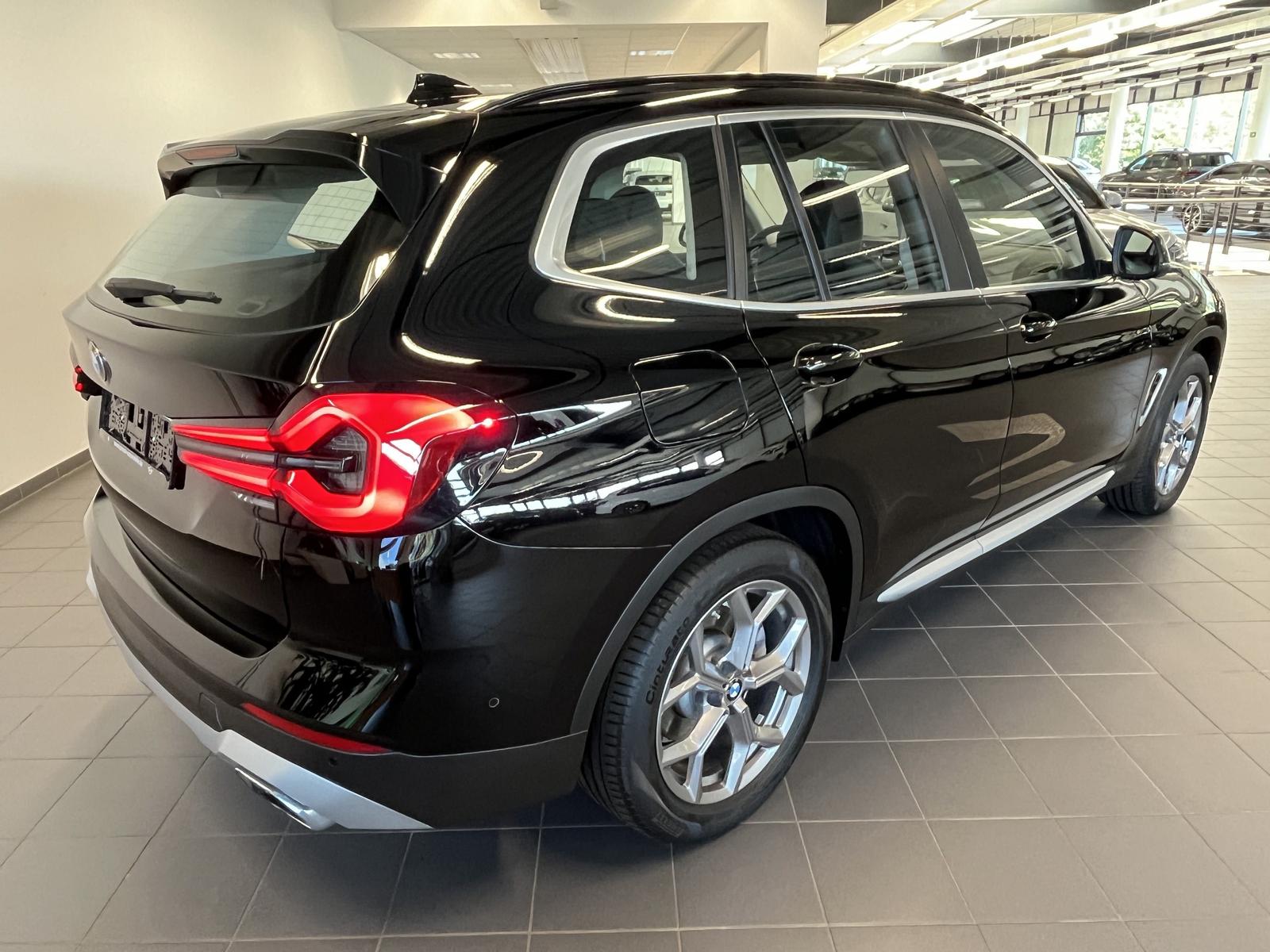 BMW X3 xDrive30d HUD RFK NAVI LED Laser HK LC PLUS