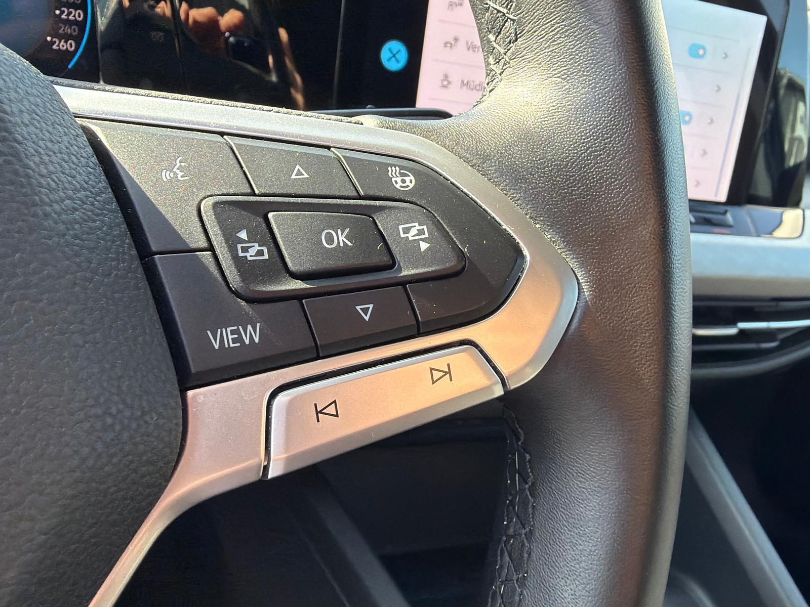 Volkswagen Golf Variant CARPLAY/LHZ/SHZ/PDC/LED/ALU/NAVI, миниатюра 10