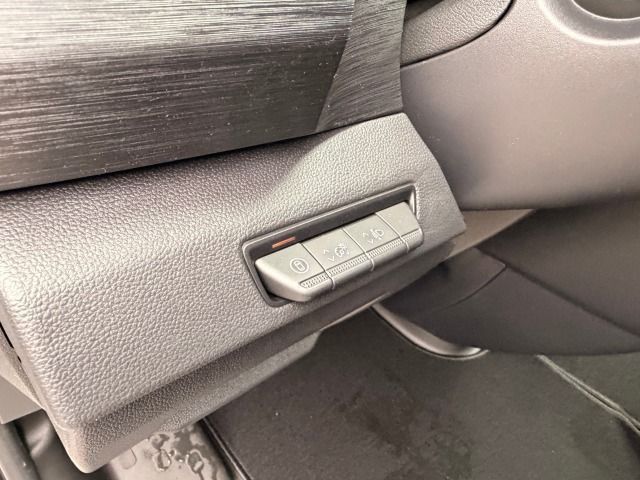 Fahrzeugabbildung Nissan Primastar Kombi L1H1 2,8t TEKNA  Automatic+8Sitz