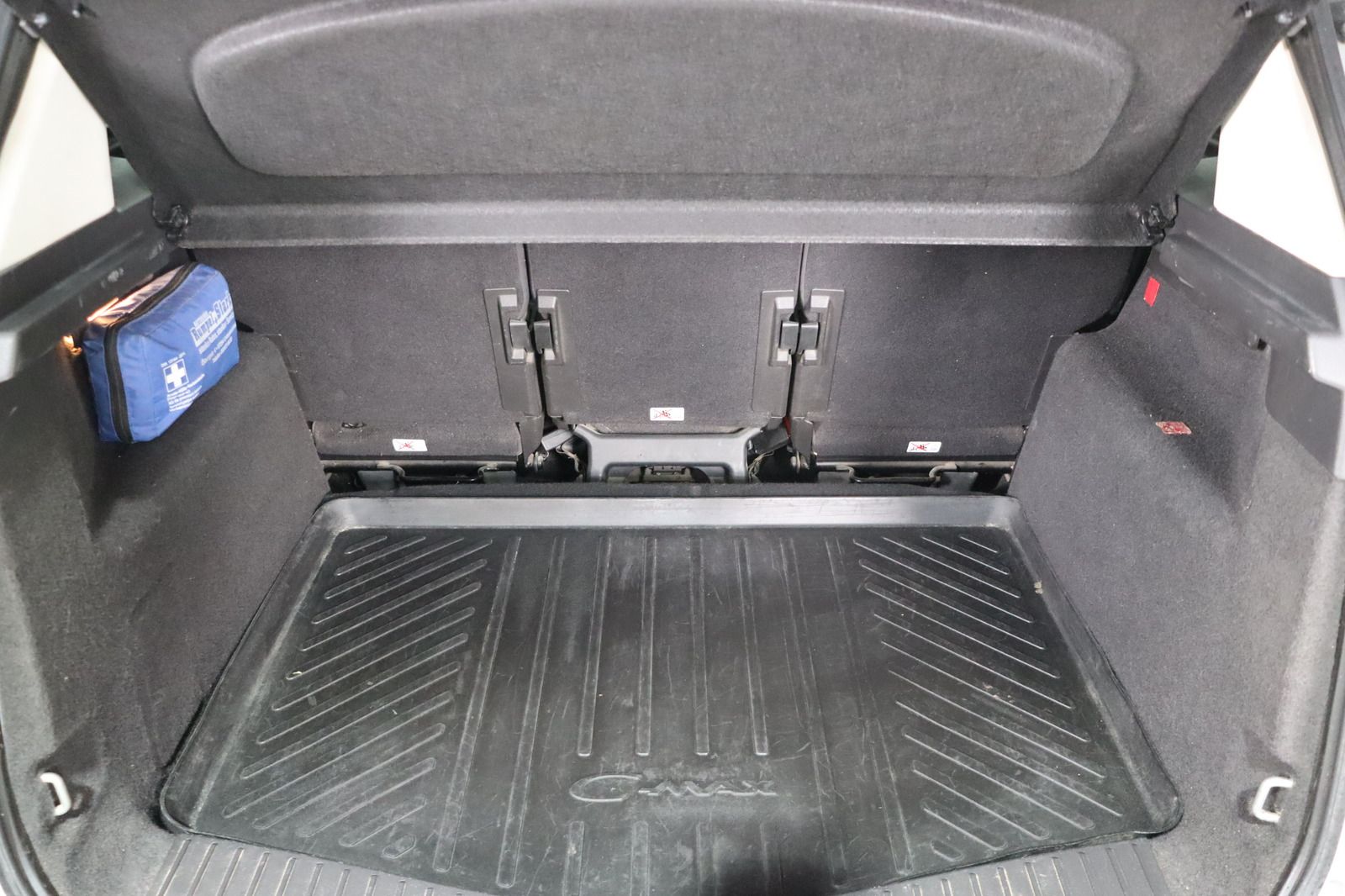 Fahrzeugabbildung Ford C-Max * 1. Hand * HU/AU bis 09.27