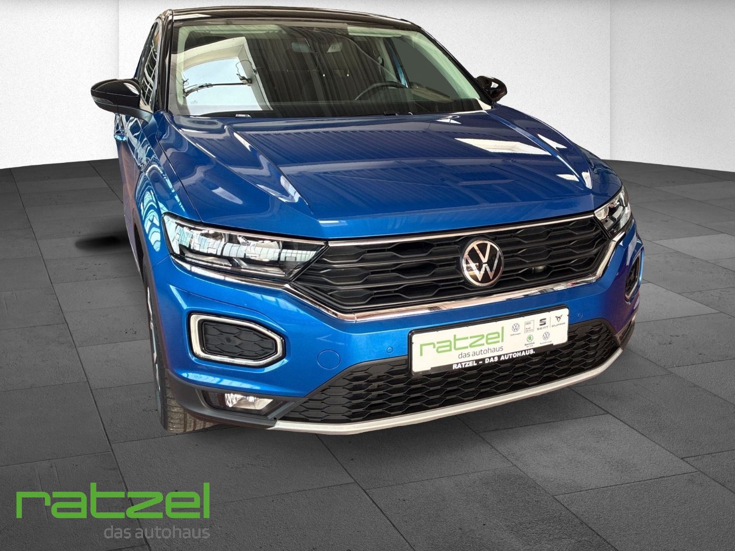 Fahrzeugabbildung Volkswagen T-Roc Style 2.0 TDI Navi Kamera ACC LED El. Heck