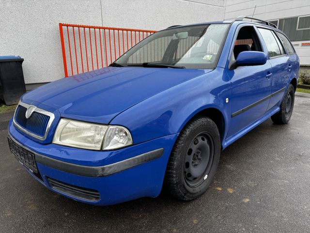 Skoda Octavia Combi Selection