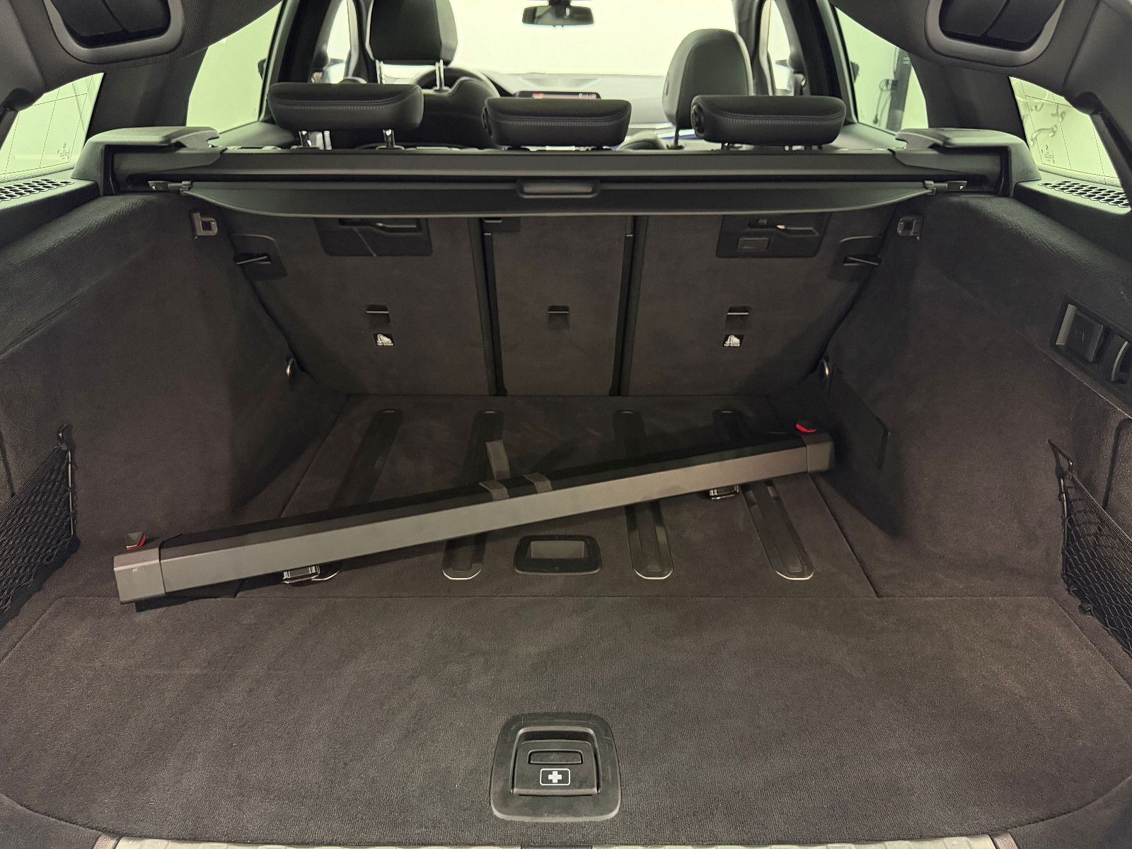 Fahrzeugabbildung BMW M340 d xDrive/STHZ/LASER/HuD/PANO/DRAVIT/DE FZG